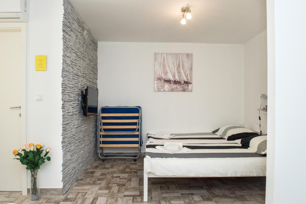 Studio Apartment Bilic Σίμπενικ Εξωτερικό φωτογραφία