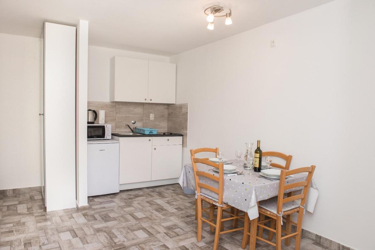 Studio Apartment Bilic Σίμπενικ Εξωτερικό φωτογραφία
