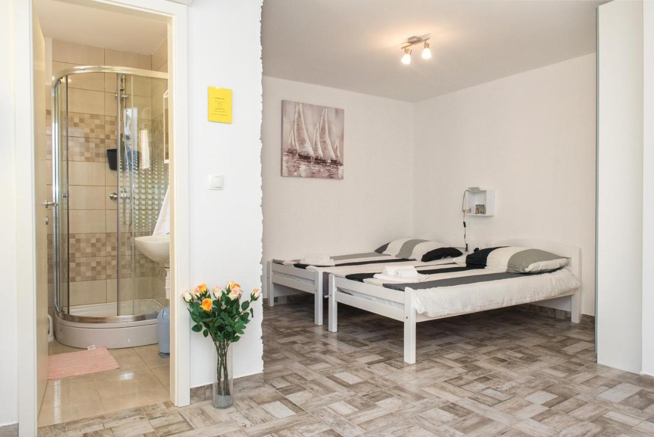 Studio Apartment Bilic Σίμπενικ Εξωτερικό φωτογραφία