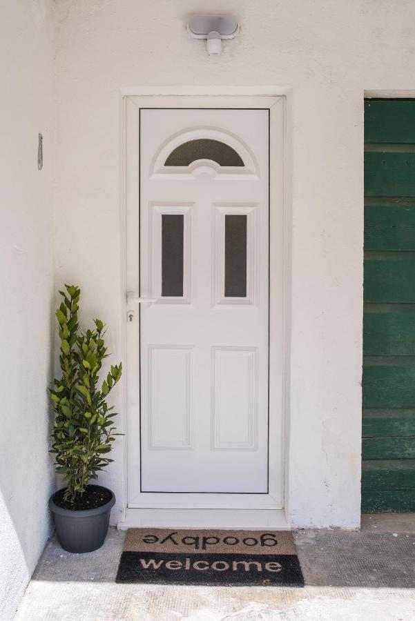 Studio Apartment Bilic Σίμπενικ Εξωτερικό φωτογραφία